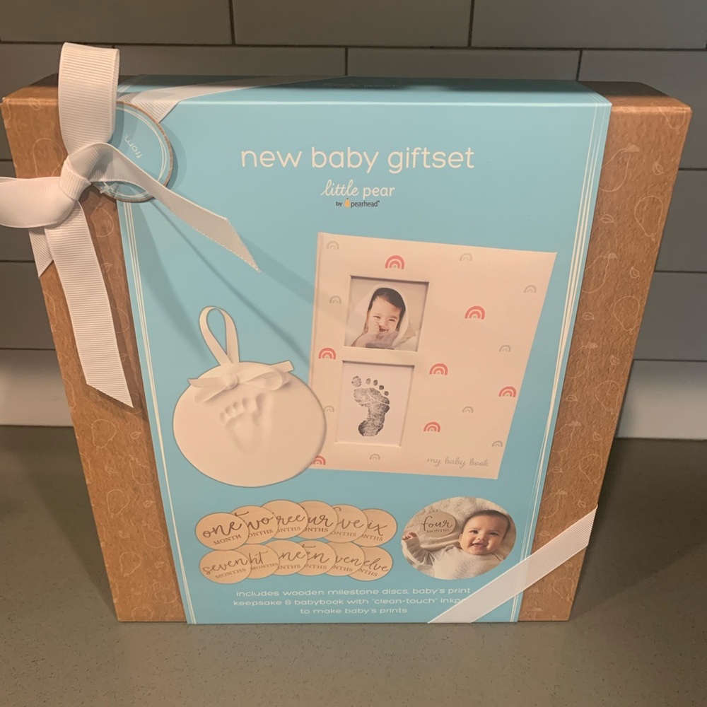 New baby Gift Set little pear